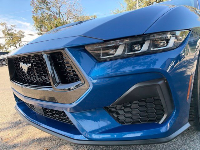 Used 2024 Ford Mustang GT Premium RWD image 9