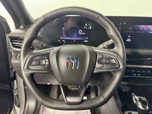 Used 2024 Buick Envista Avenir image 13