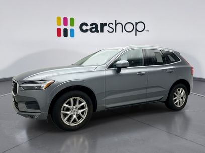 Used 2021 Volvo XC60 T5 Momentum