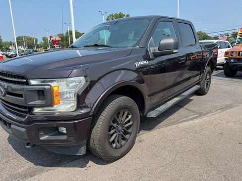 Used 2018 Ford F150 XLT w/ Equipment Group 301A Mid AWD/4WD image 9