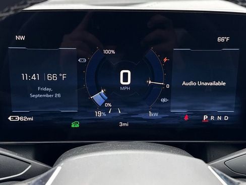 New 2026 Chevrolet Equinox EV LT image 24