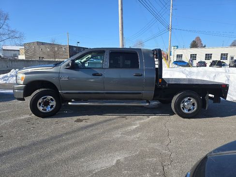 Used 2007 Dodge Ram 2500 Truck SLT image 12