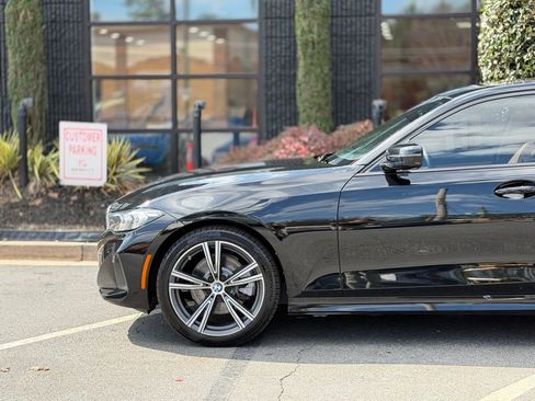 Used 2023 BMW 330i Sedan w/ Driving Assistance Package image 9