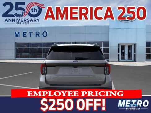 New 2026 Ford Explorer ST-Line w/ ST-Line Street Pack AWD/4WD image 6