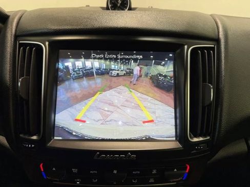 Used 2019 Maserati Levante AWD/4WD image 20