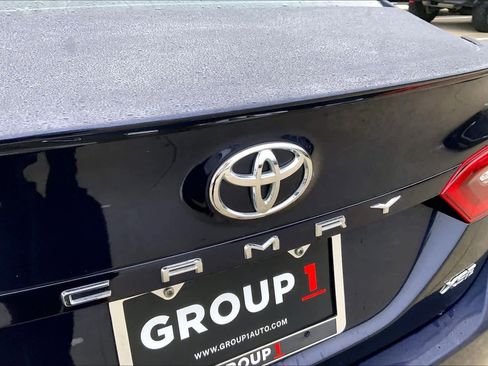 Used 2022 Toyota Camry XSE image 29