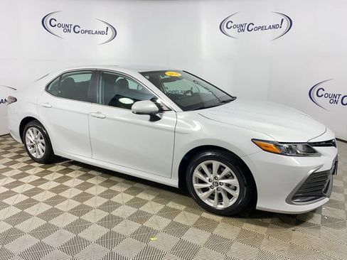 Certified 2024 Toyota Camry LE image 1