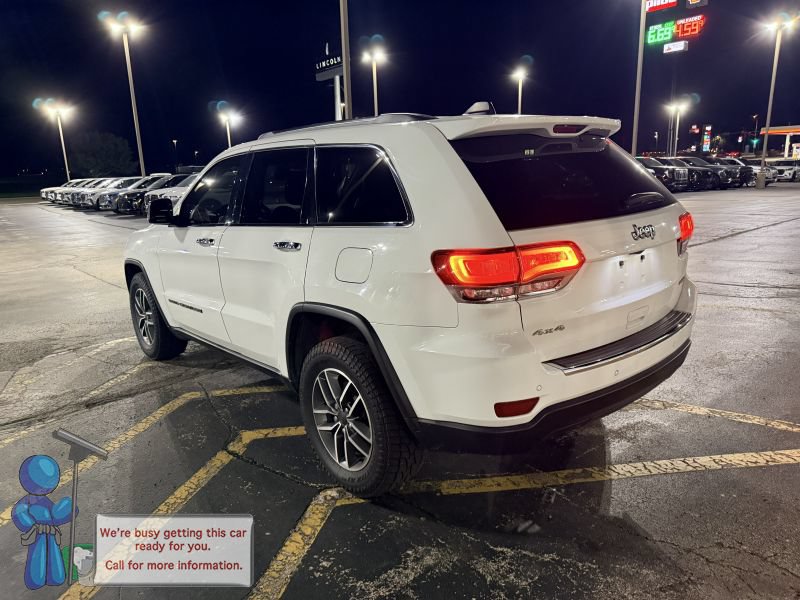 Used 2022 Jeep Grand Cherokee Limited AWD/4WD image 3
