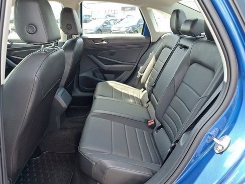 Certified 2023 Volkswagen Jetta SE FWD image 13