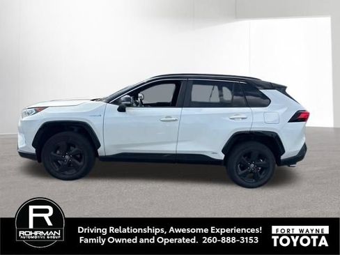 Used 2021 Toyota RAV4 XSE w/ XSE Grade Weather Package AWD/4WD image 5