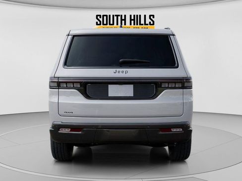 New 2026 Jeep Grand Wagoneer L Limited AWD/4WD image 7