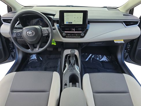 Used 2026 Toyota Corolla LE image 9