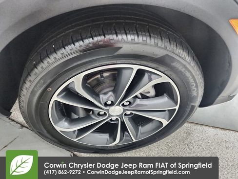 Used 2023 Buick Encore GX Essence FWD image 31