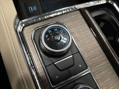 Used 2022 Ford Expedition Max Limited image 24