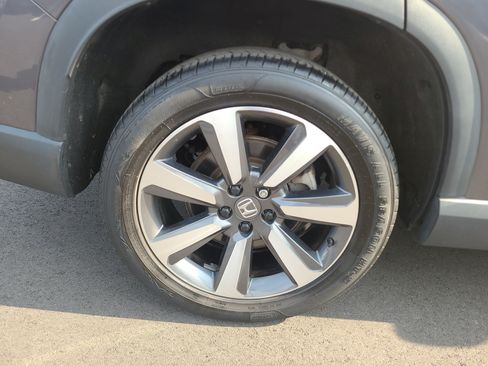 Used 2023 Honda Pilot Elite image 11