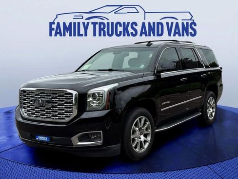 Used 2018 GMC Yukon Denali image 1