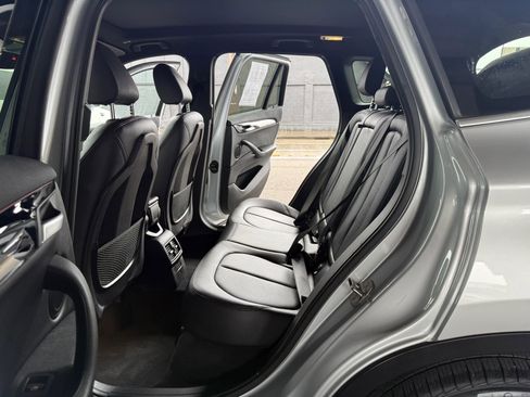 Used 2019 BMW X1 xDrive28i w/ Convenience Package AWD/4WD image 13
