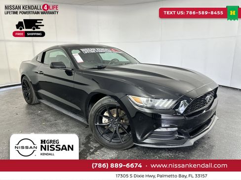 Used 2017 Ford Mustang Coupe image 1
