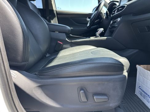 Used 2019 Hyundai Santa Fe Limited AWD/4WD image 13