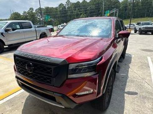 Used 2023 Nissan Frontier PRO-4X w/ Pro Convenience Package AWD/4WD image 6