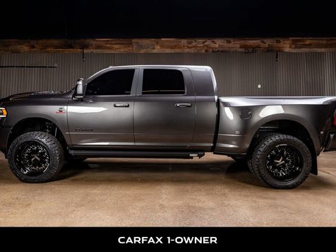 Used 2024 RAM 3500 Laramie w/ Night Edition image 5