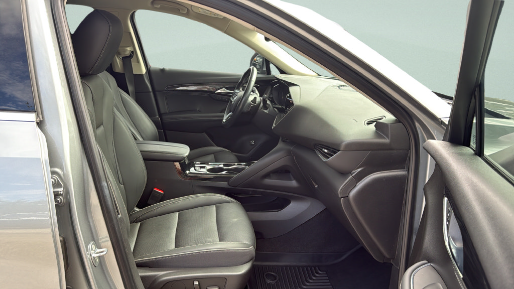 Used 2023 Buick Envision Essence FWD image 19
