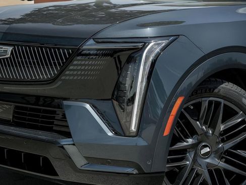 New 2026 Cadillac Escalade IQL Sport 2 w/ LPO, ONYX Package AWD/4WD image 2
