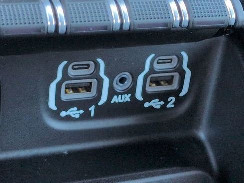 Used 2024 RAM 3500 Limited image 23