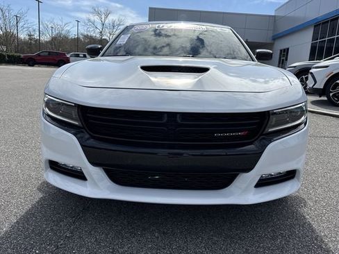 Used 2023 Dodge Charger SXT w/ Blacktop Package image 8