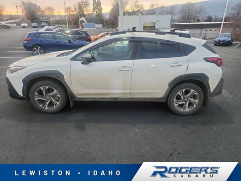 Certified 2024 Subaru Crosstrek 2.0i Premium image 1