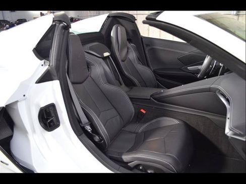 Used 2024 Chevrolet Corvette Z06 RWD image 21