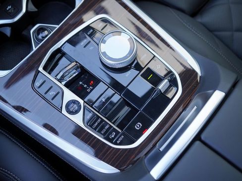 New 2026 BMW X7 xDrive40i image 19