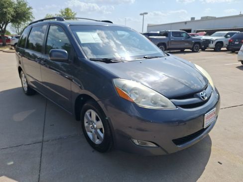Used 2006 Toyota Sienna XLE FWD image 8