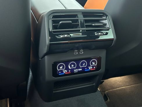 New 2026 BMW M5 w/ M Driver's Package AWD/4WD image 60