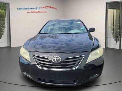 Used 2007 Toyota Camry SE image 2