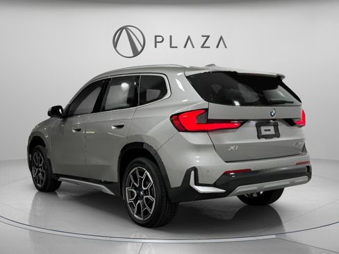 Used 2026 BMW X1 xDrive28i w/ Technology Package image 4