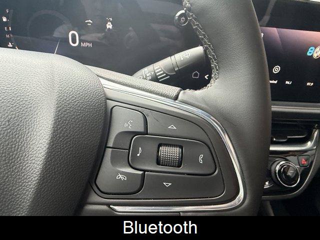 Used 2025 Buick Envista Sport Touring w/ Convenience I Package FWD image 14