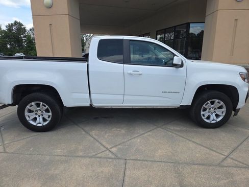 Used 2022 Chevrolet Colorado LT w/ Fleet Safety Package RWD image 32