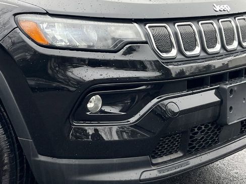 Used 2022 Jeep Compass Latitude w/ Sun and Sound Group image 8