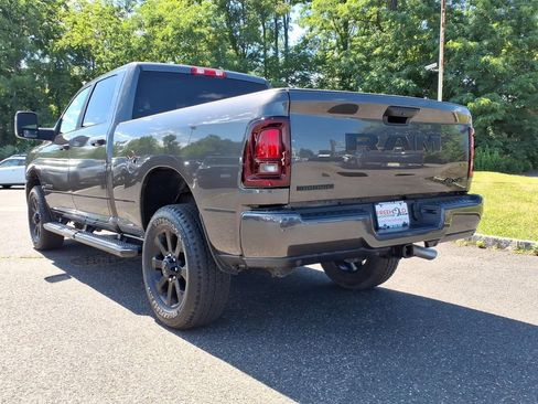 Used 2025 RAM 2500 Big Horn AWD/4WD image 20