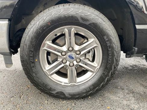 Used 2024 Ford F150 XLT image 23