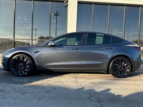 Used 2023 Tesla Model 3 Performance image 6