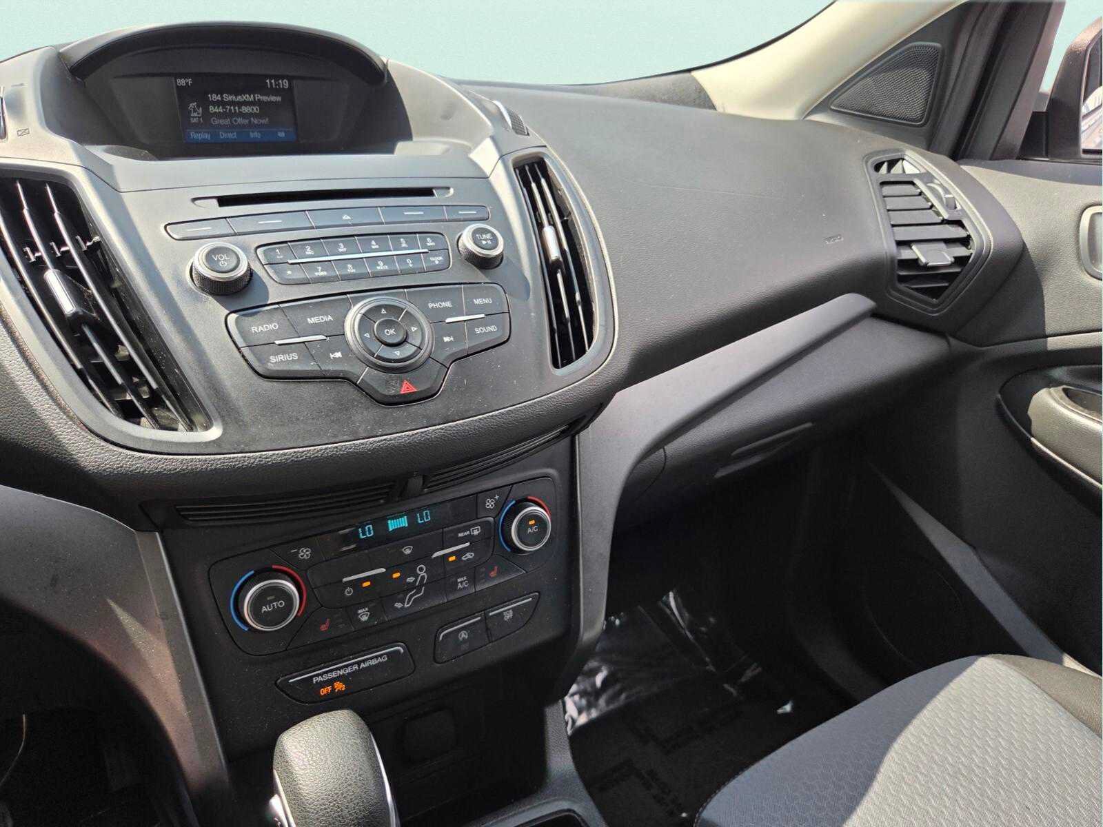 Used 2018 Ford Escape SE FWD image 31
