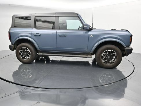 Used 2024 Ford Bronco Outer Banks AWD/4WD image 9