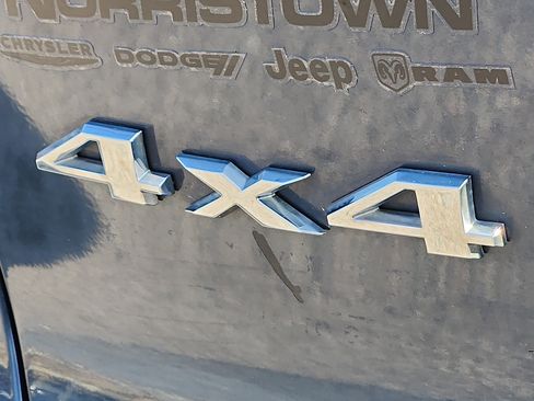 Certified 2019 Jeep Cherokee Limited image 35