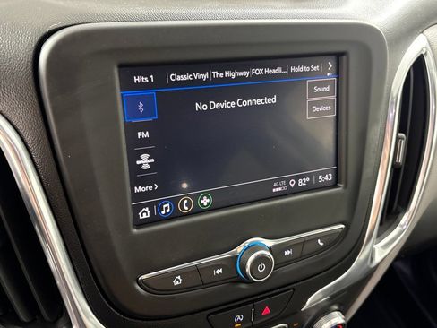Used 2022 Chevrolet Equinox LT FWD image 30