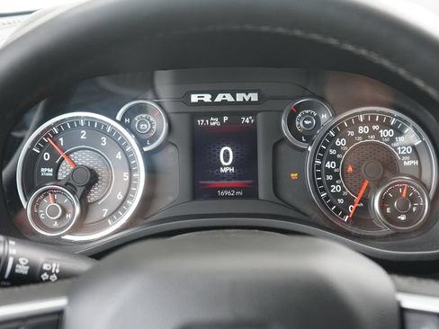 Used 2025 RAM 1500 Big Horn AWD/4WD image 19