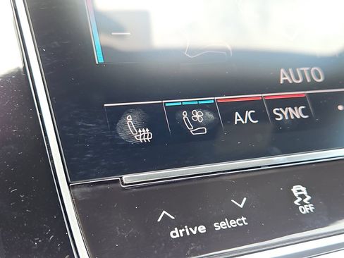 New 2026 Audi Q7 3.0T Prestige AWD/4WD image 15