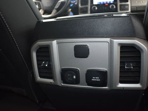 Certified 2020 Ford F350 Lariat w/ Lariat Value Package image 24