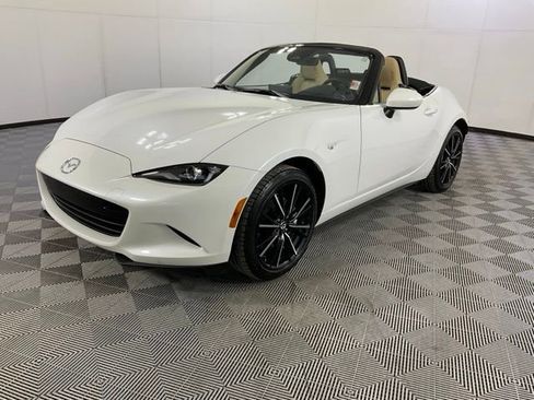 Used 2025 MAZDA MX-5 Miata Grand Touring w/ Weather Package image 1